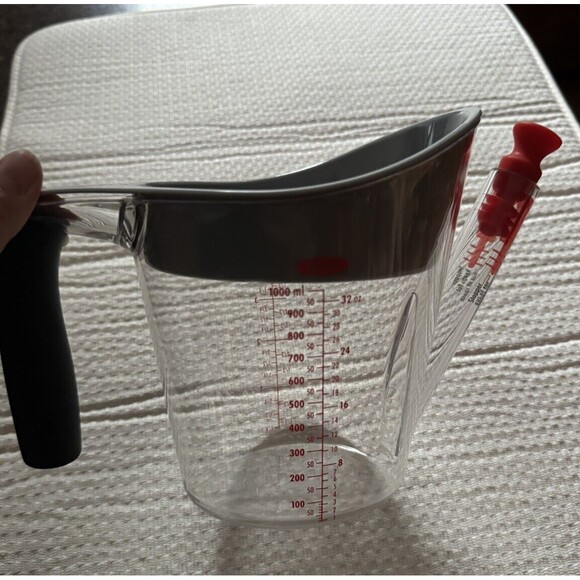 OXO Good Grips Gravy Fat Separator 4 Cup Capacity Clear Plastic NWOT - Picture 1 of 5